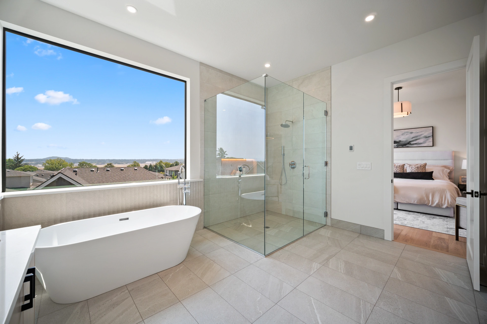 Freestanding tub with city view
